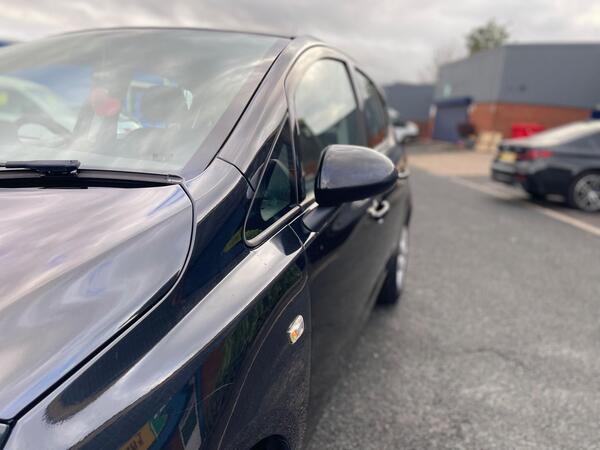 2017 Vauxhall Corsa 1.4 Limited Edition ecoFLEX - photo 6